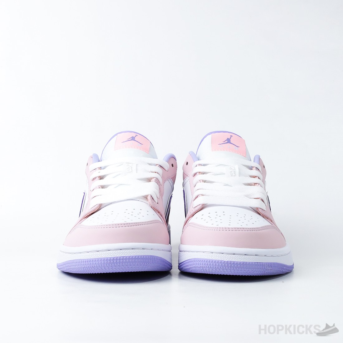 aj1 low se arctic punch